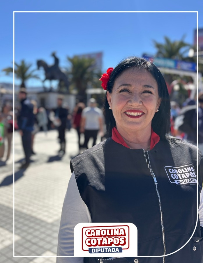 community meeting woman smiling leadership